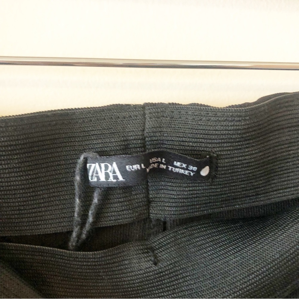 ZARA High Rise Full Length Front Slit Ribbed Legging Pants Blogger Favorites L - Picture 4 of 5